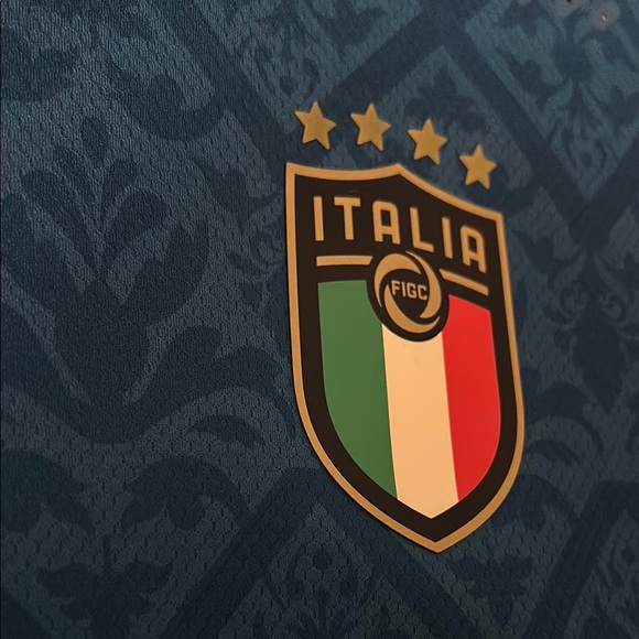 Puma Men's Blue Italy Soccer Jersey - Picture 3 of 5